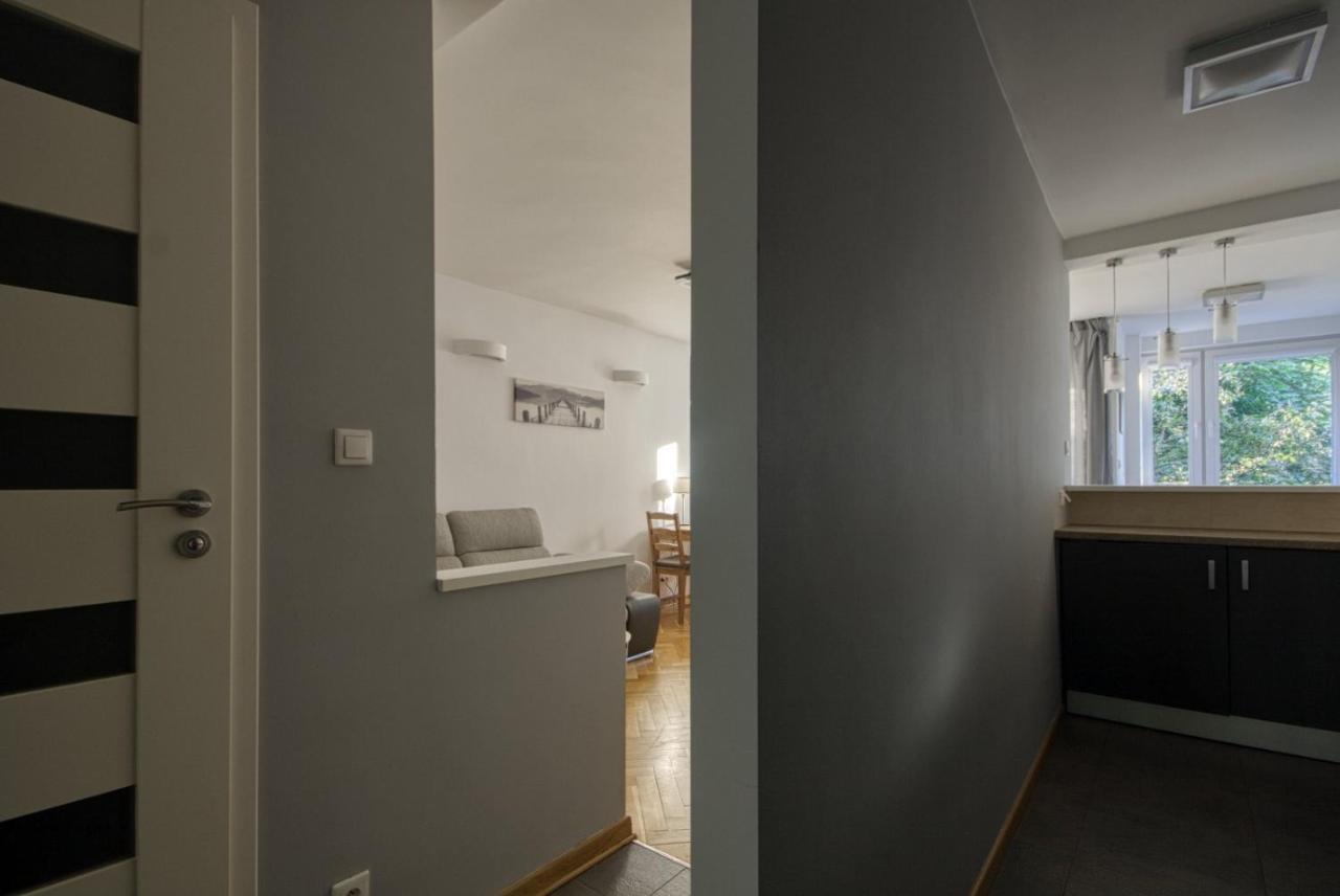 Aleja 3 Maja 7B By Homeprime Warsaw Luaran gambar